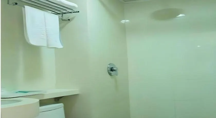 Kunlun Leju Business Hotel Kaifeng Gulou 3*,  China